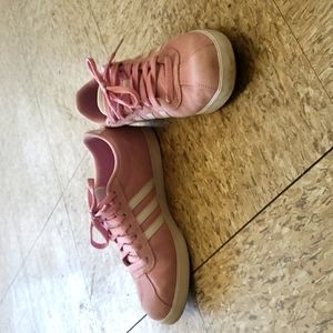 Adidas sued tennis shoes